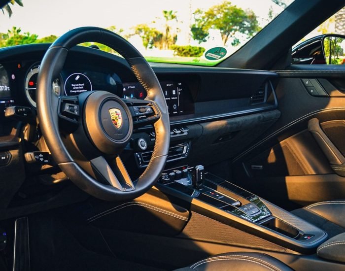 PORSCHE CARRERA 911GTS 2023 (4)